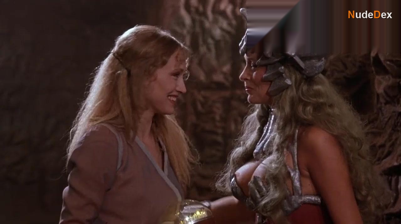 Sybil Danning in Battle Beyond The Stars, photo 13