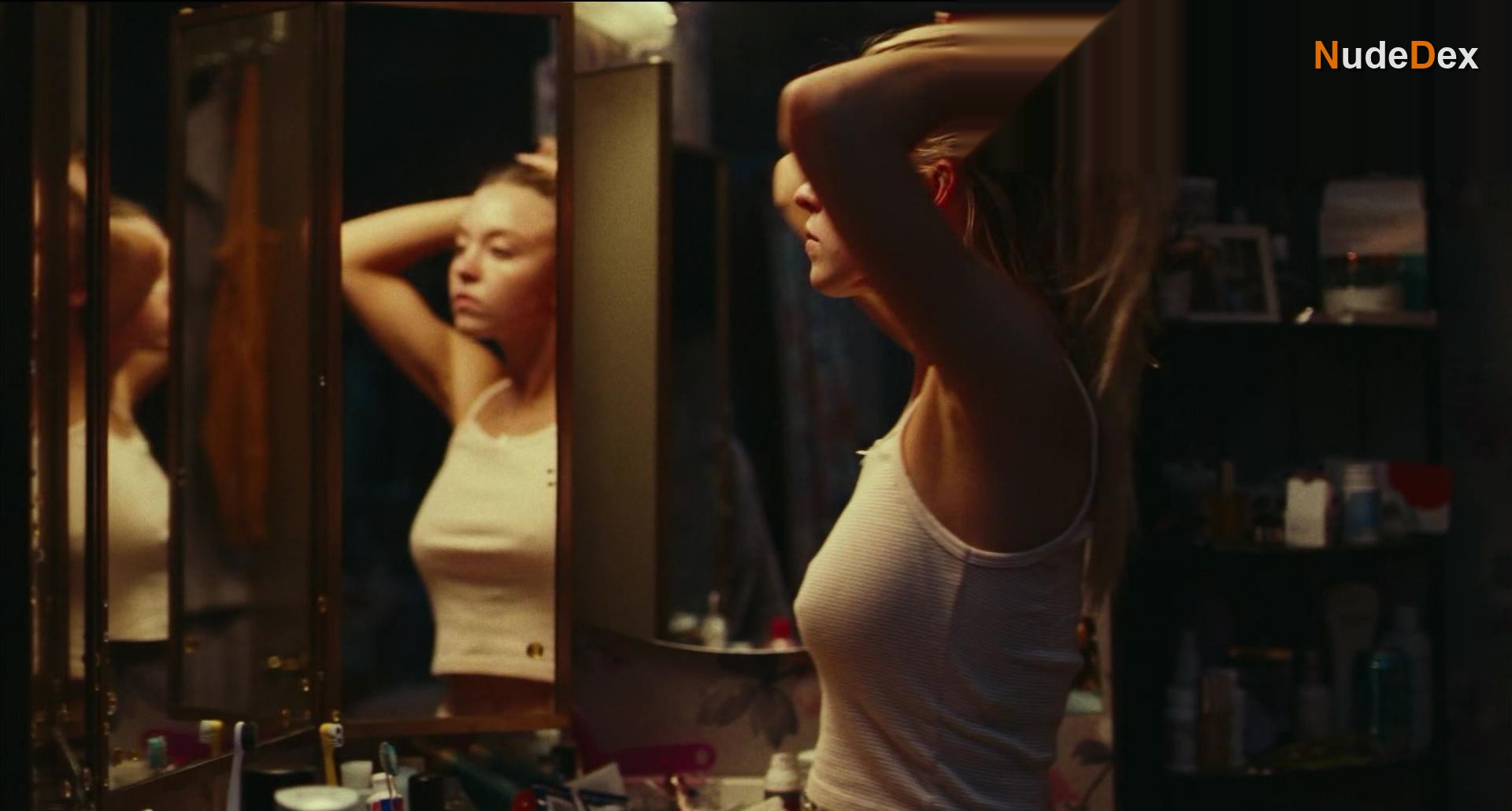 Sydney Sweeney in Euphoria, photo 59