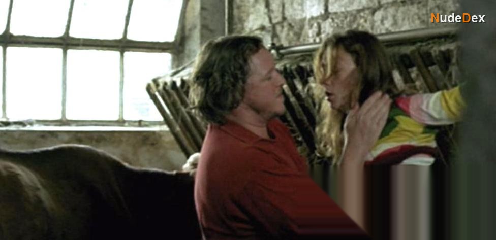 Sylvie Testud in A Loving Father, photo 2