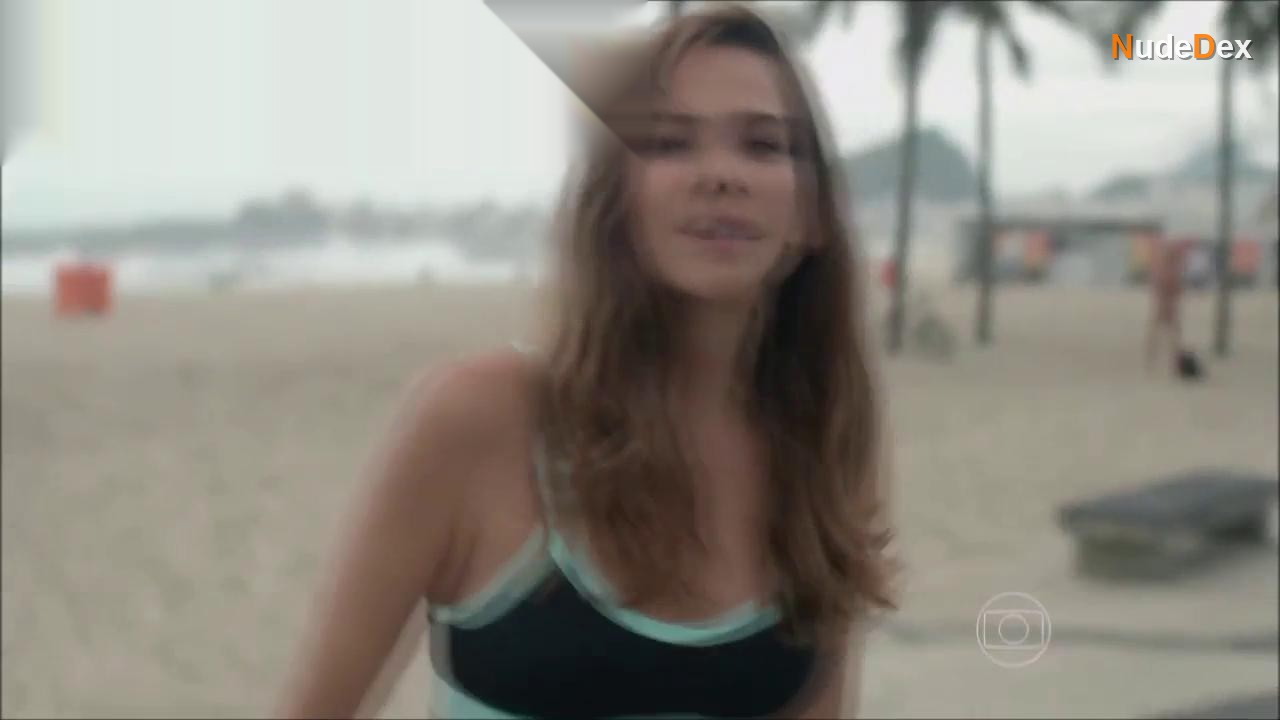 Taina Muller in Babilonia, photo 1
