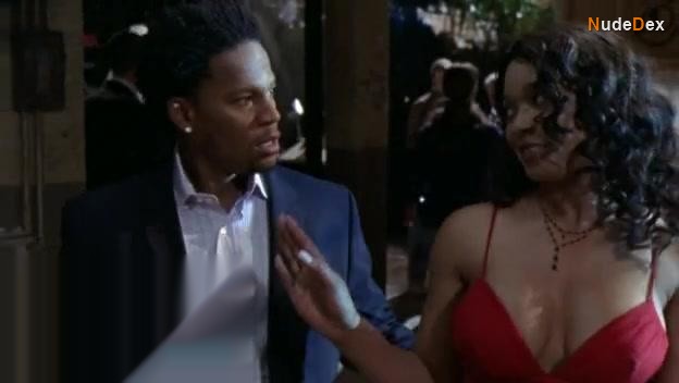Tamala Jones in Studio 60 On The Sunset Strip, photo 3