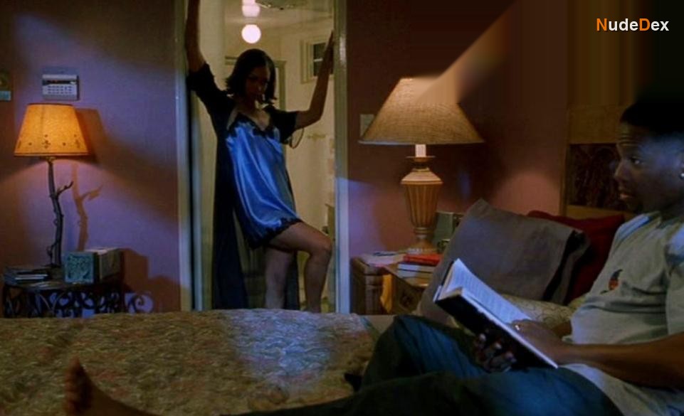 Tamala Jones in The Brothers, photo 1