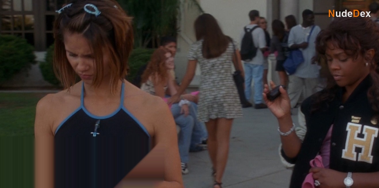 She's All That in She S All That, photo 3