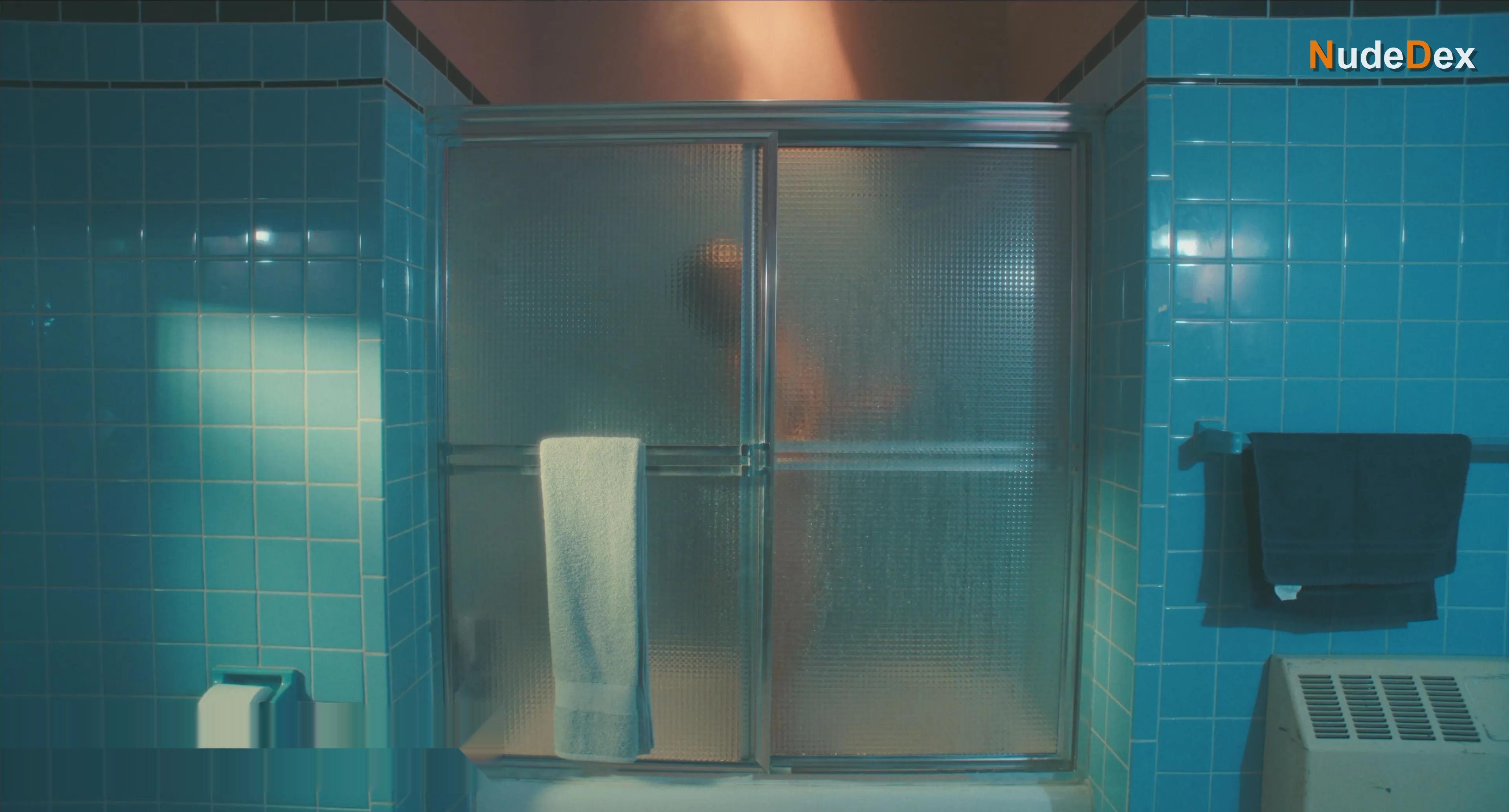 Tatiana Maslany in Maximum Pleasure Guaranteed, photo 5