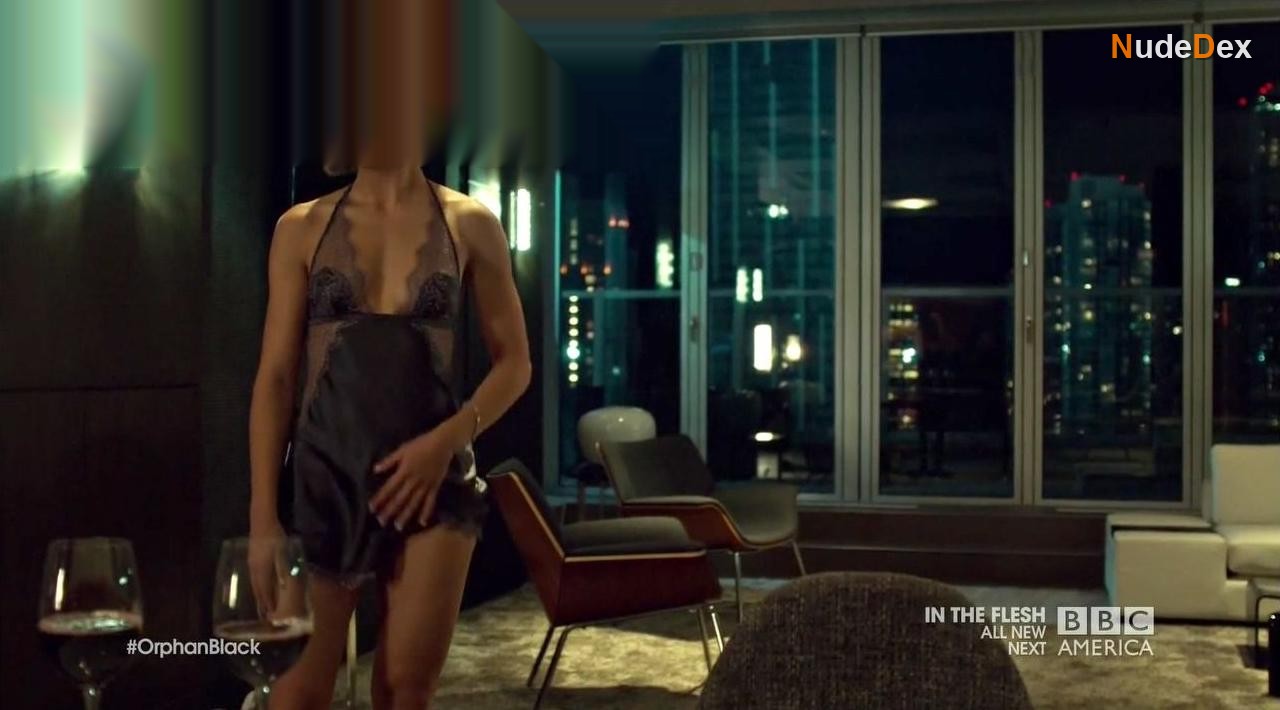 Tatiana Maslany in Orphan Black, photo 13