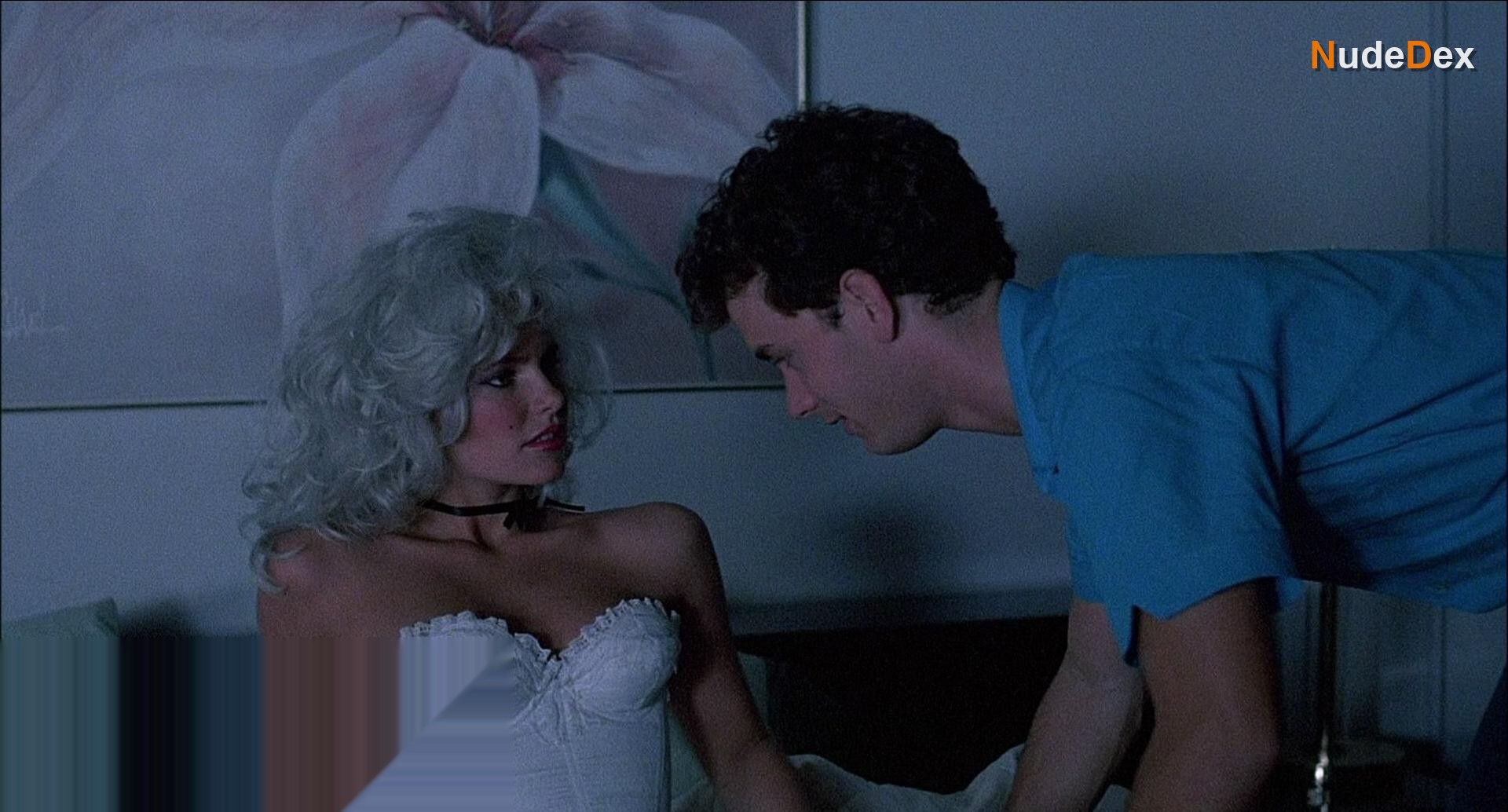 Tawny Kitaen in Bachelor Party, photo 10