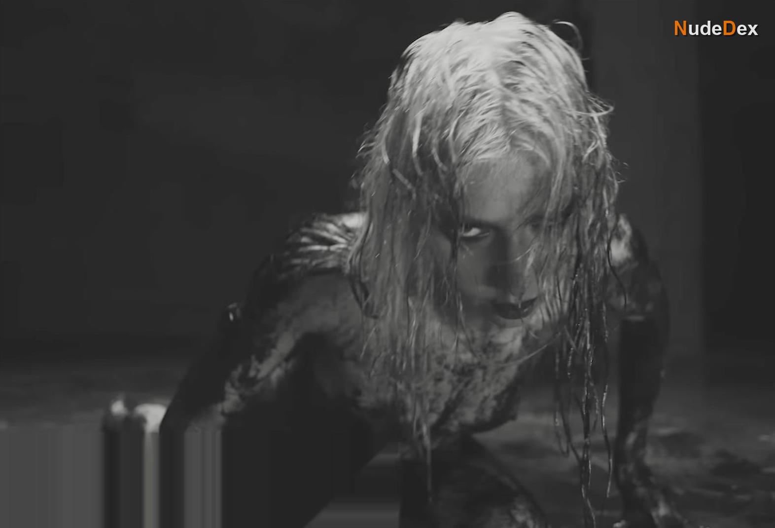 Taylor Momsen in For I Am Death // Life Evermore Pt.2, photo 3