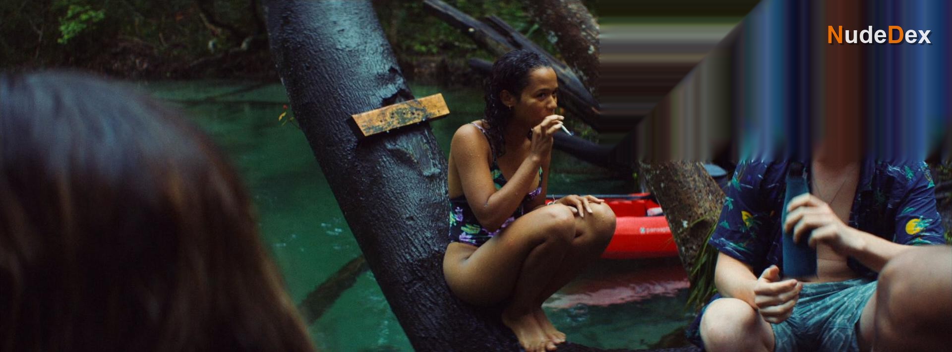 Taylor Russell in Waves, photo 7