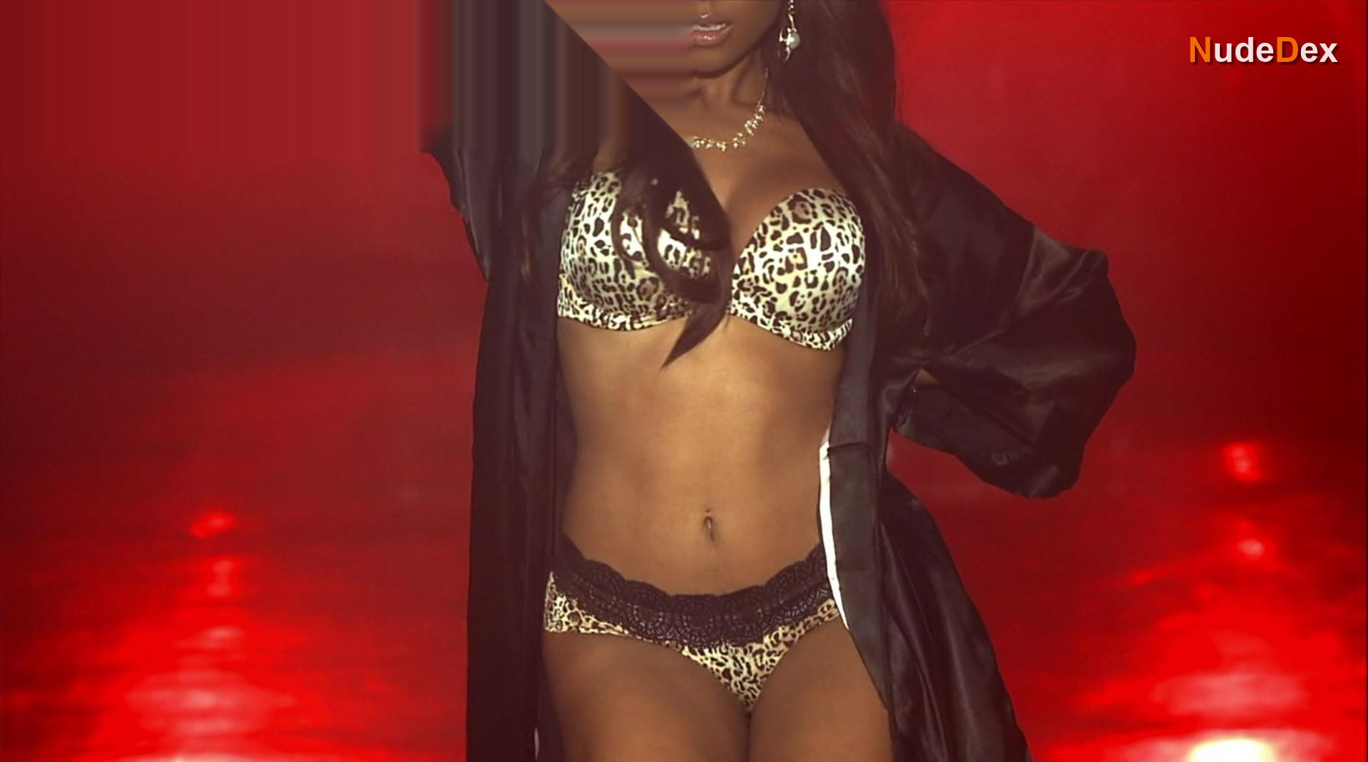 Teairra Mari in Mac Devin Go To High School, photo 6