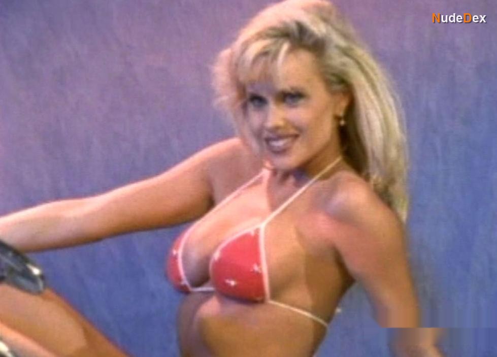 Teresa Politi in Eve S Beach Fantasy, photo 2