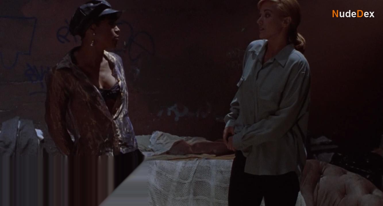 Terri J. Vaughn in Excessive Force Ii Force On Force, photo 1