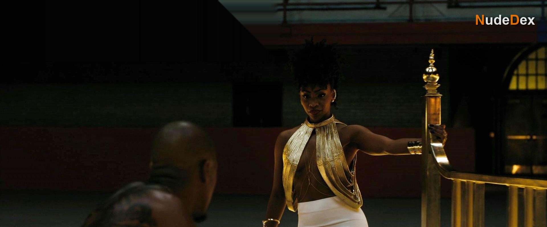 Teyonah Parris in Chi-raq, photo 5