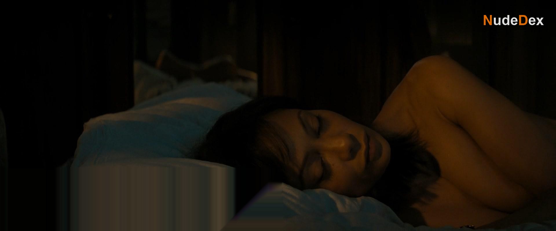Thandie Newton in All The Old Knives, photo 9