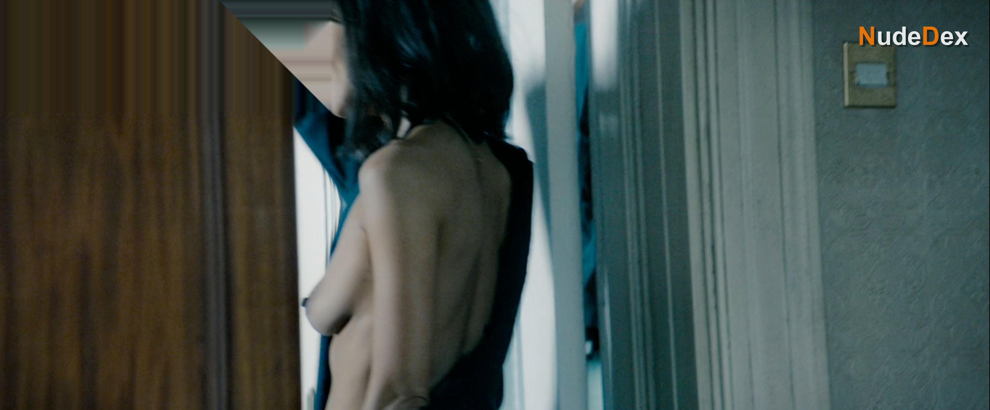 Thandie Newton in All The Old Knives, photo 22