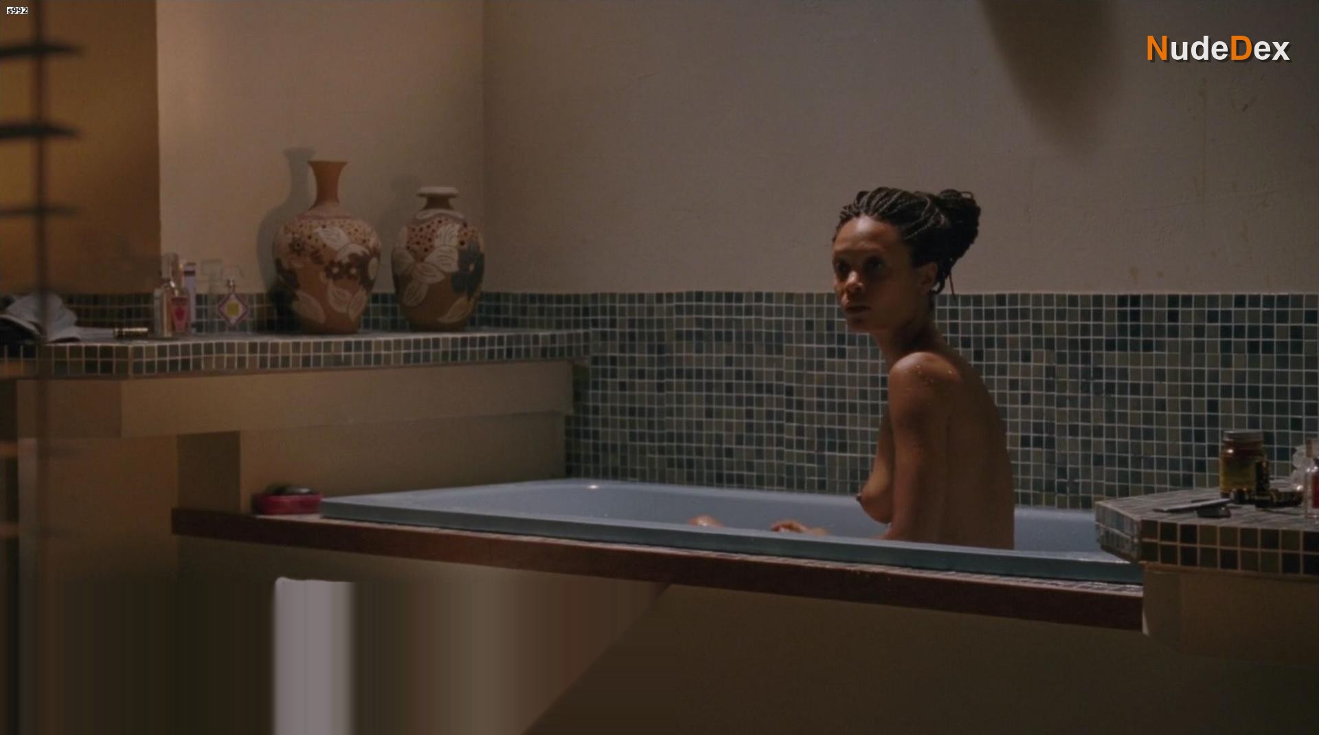 Thandie Newton in Half Of A Yellow Sun, photo 4