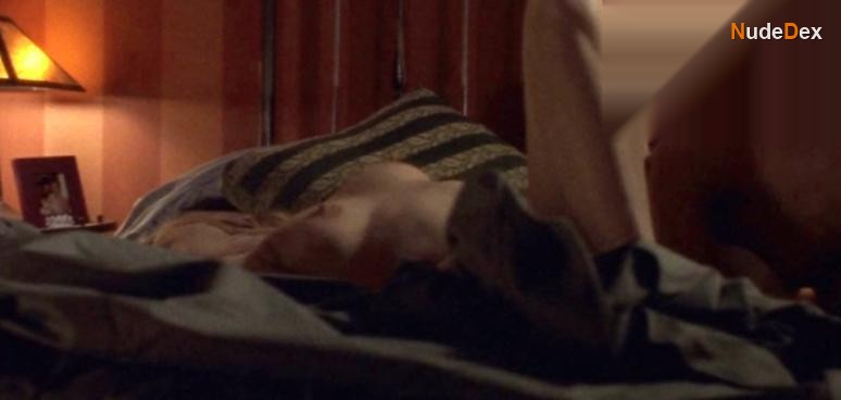 Thea Gill in Queer As Folk, photo 16