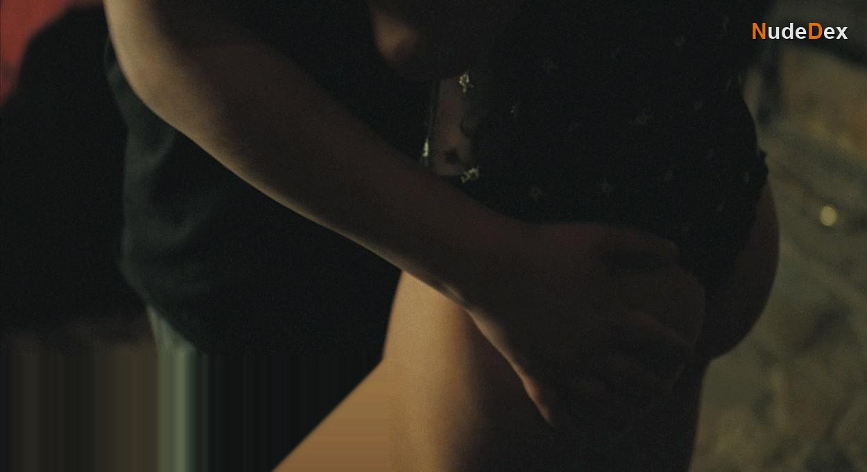 Tiffany Shepis in Dark Reel, photo 11