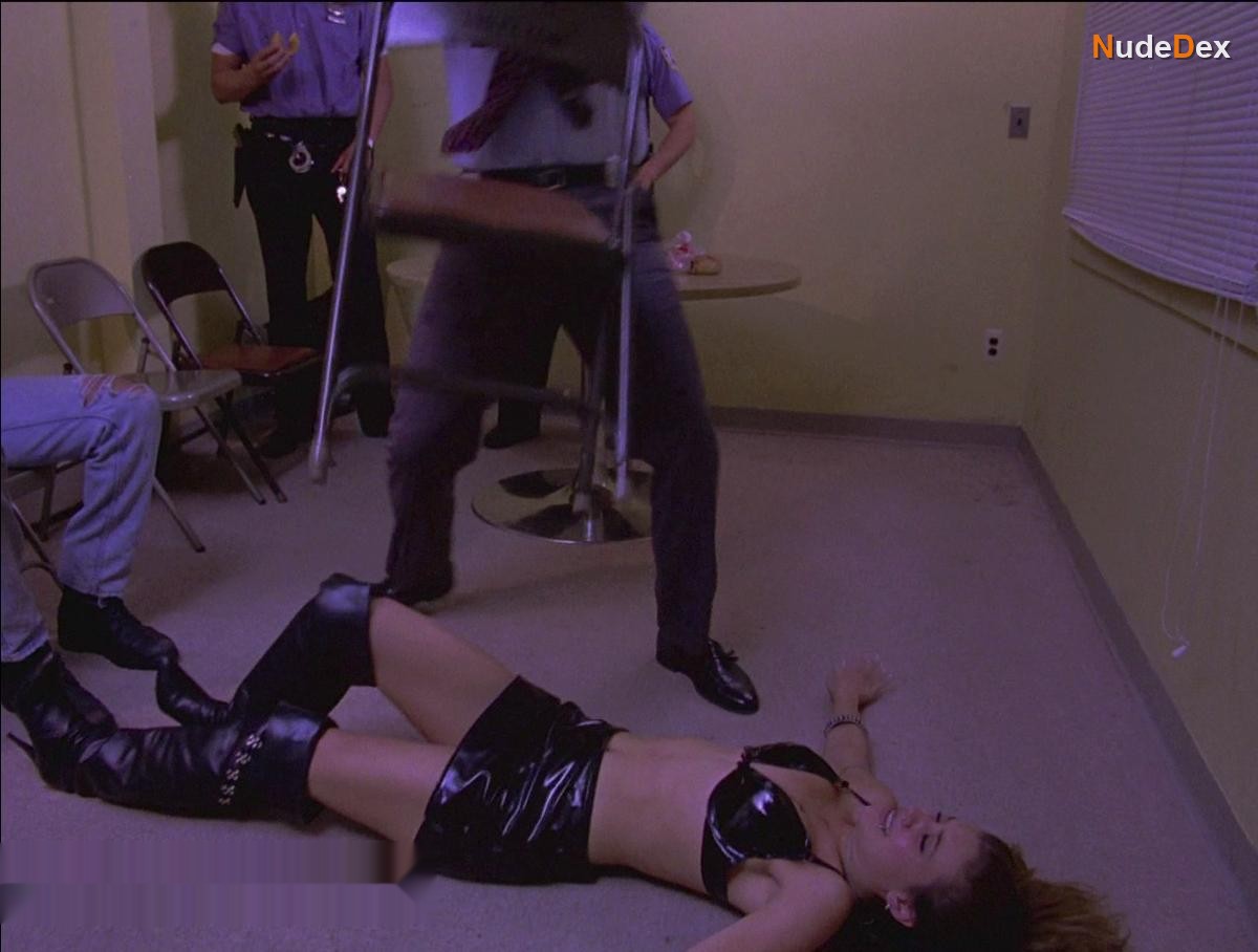 Tiffany Shepis in Tromeo And Juliet, photo 2