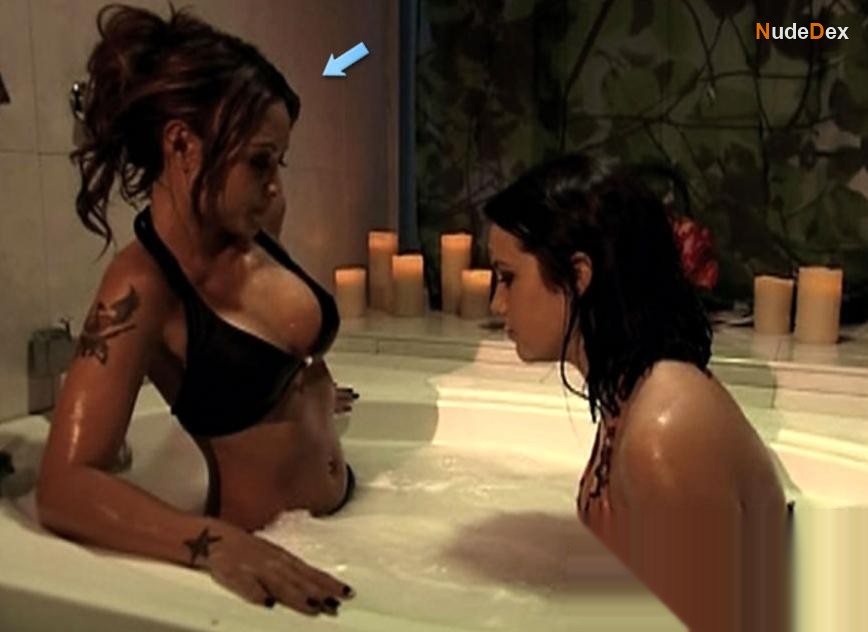 Tila Tequila in A Shot At Love With Tila Tequila, photo 2