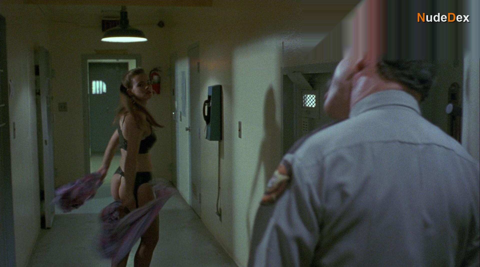 Tina Louise Hilbert in Basket Case 3 The Progeny, photo 2