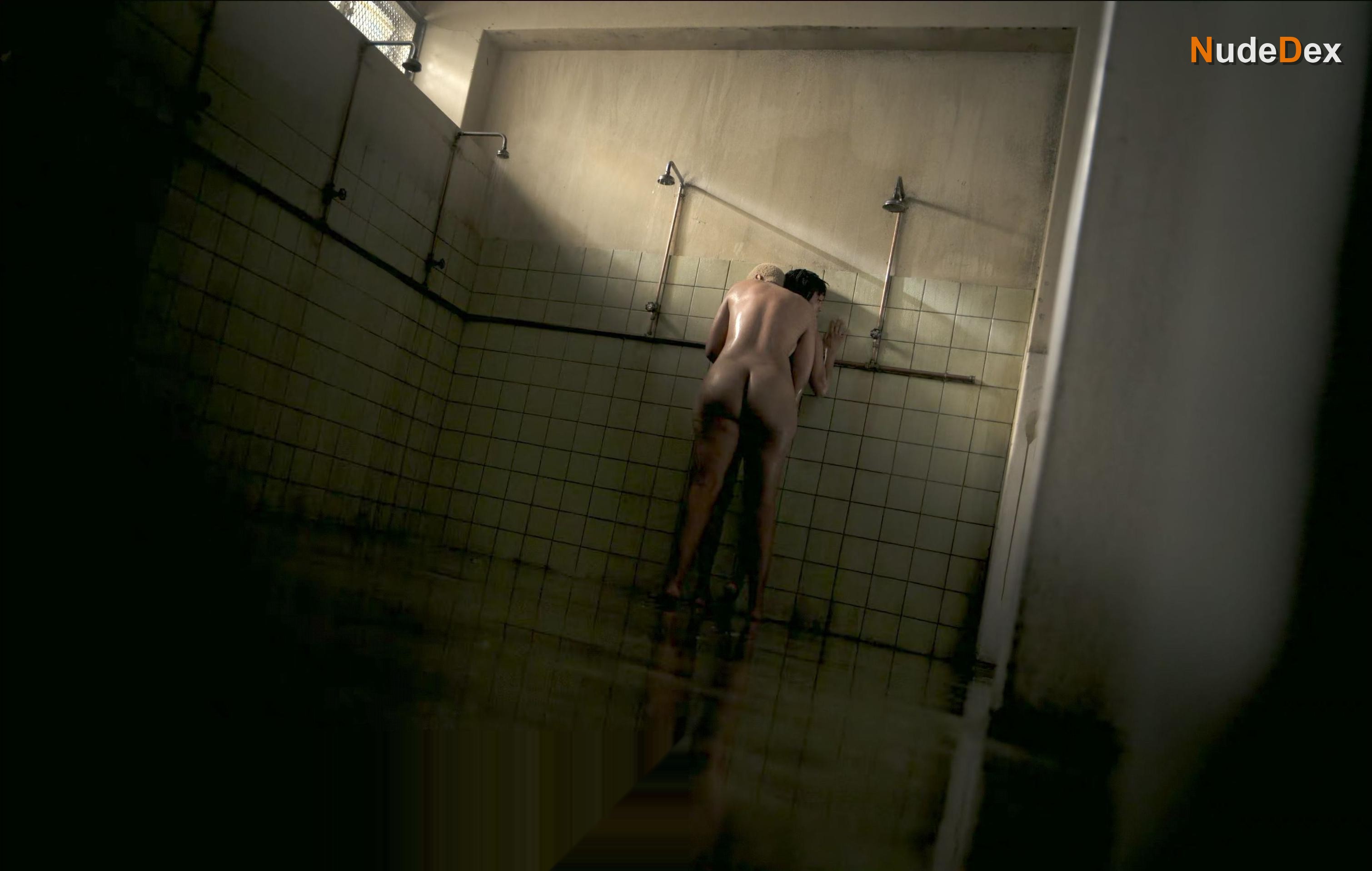 Tina Redman in Fatal Seduction, photo 3