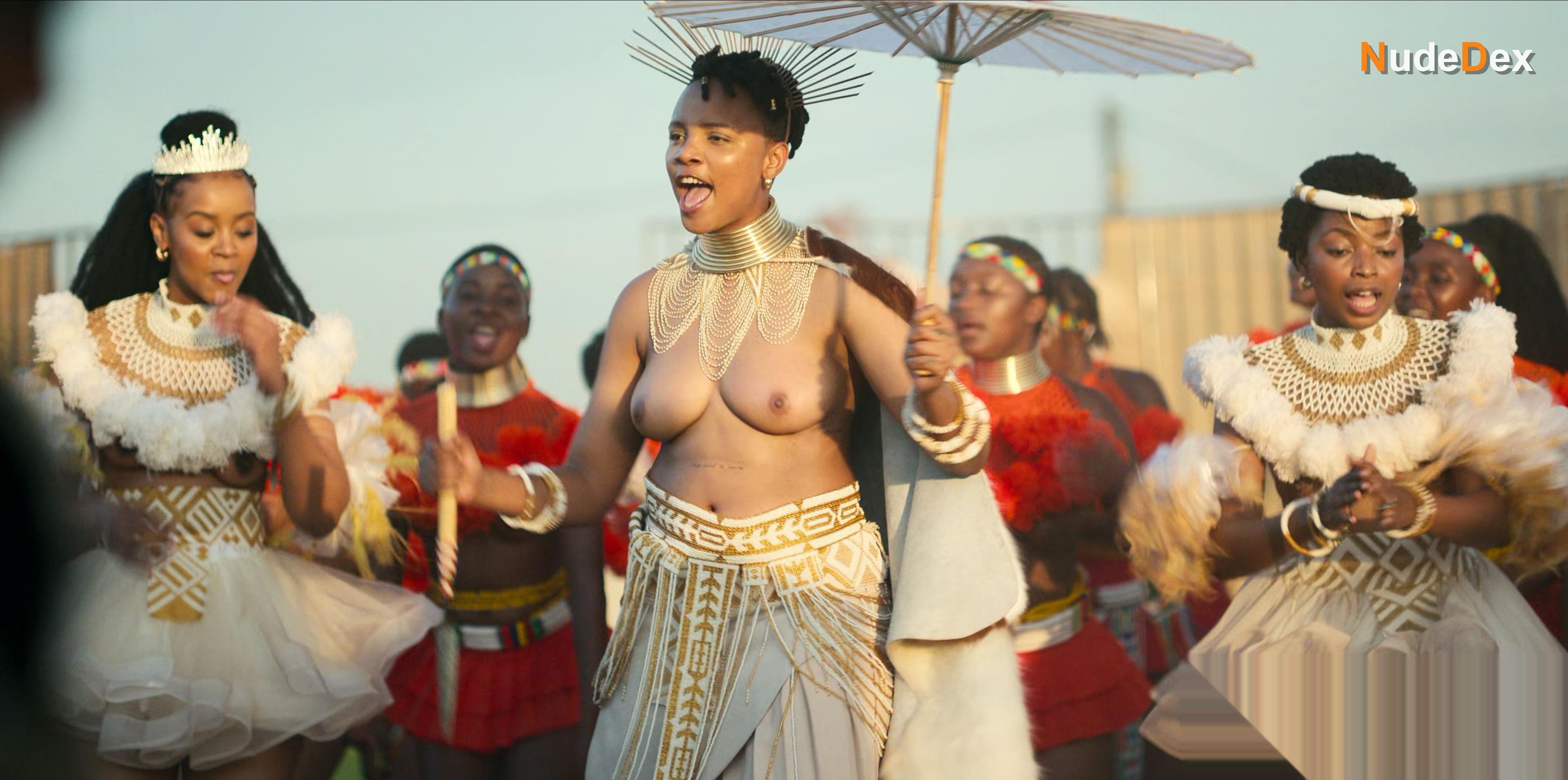 Tina Redman in Umjolo The Gone Girl, photo 1