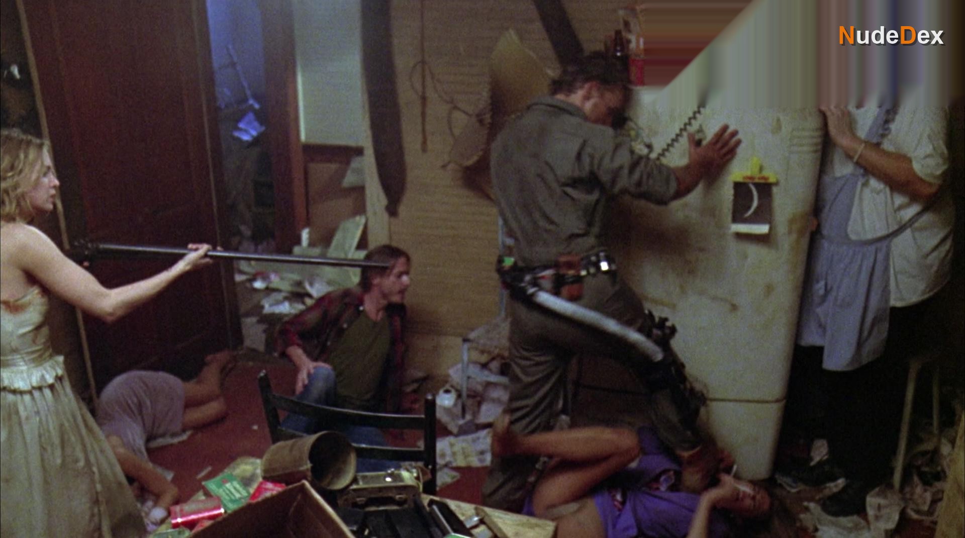 Tonie Perensky in The Return Of The Texas Chainsaw Massacre, photo 1