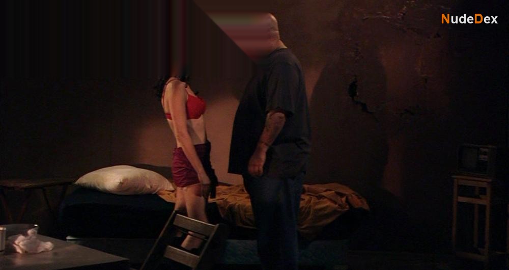 Toni Romano in The Nail The Story Of Joey Nardone, photo 4