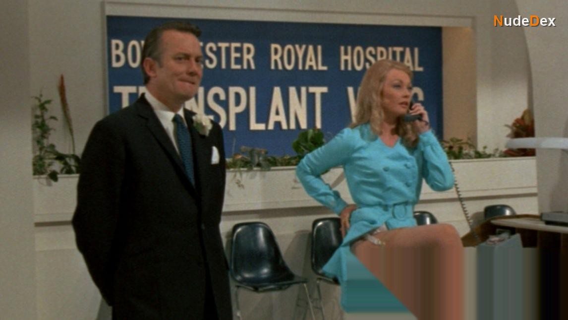 Tracey Crisp in Percy, photo 1
