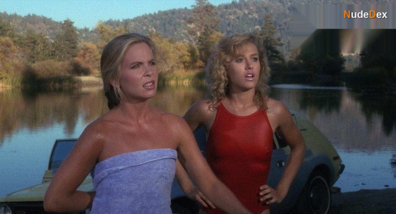 Traci Huber-sheridan in Munchies, photo 34