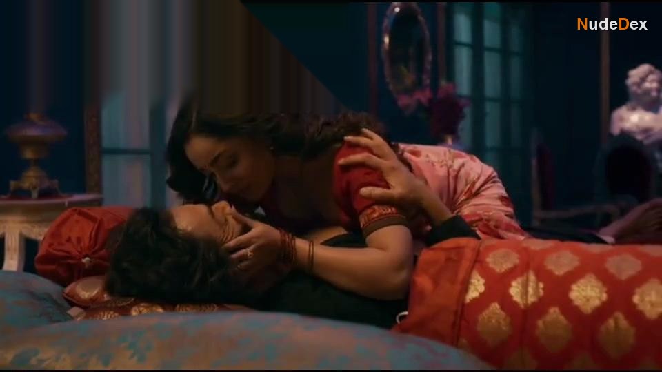 Tridha Choudhury in Aashram, photo 27
