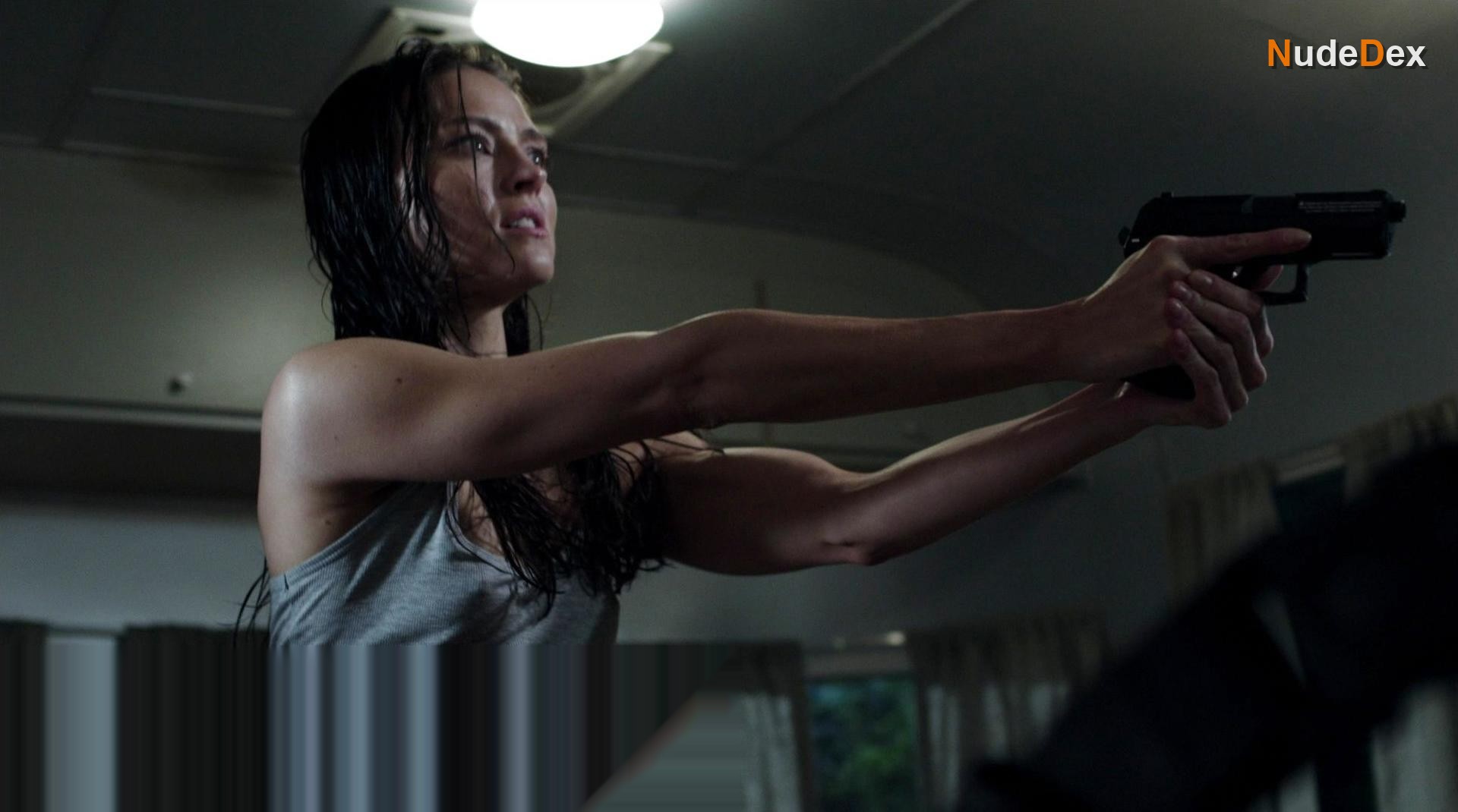 Trieste Kelly Dunn in Banshee, photo 13