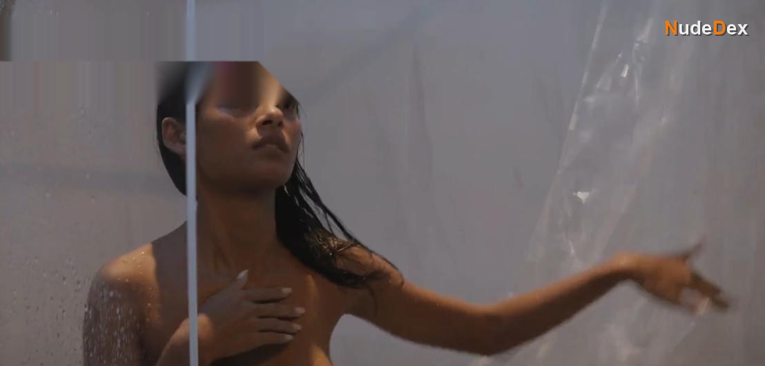 Tristin Mays in Bang, photo 5