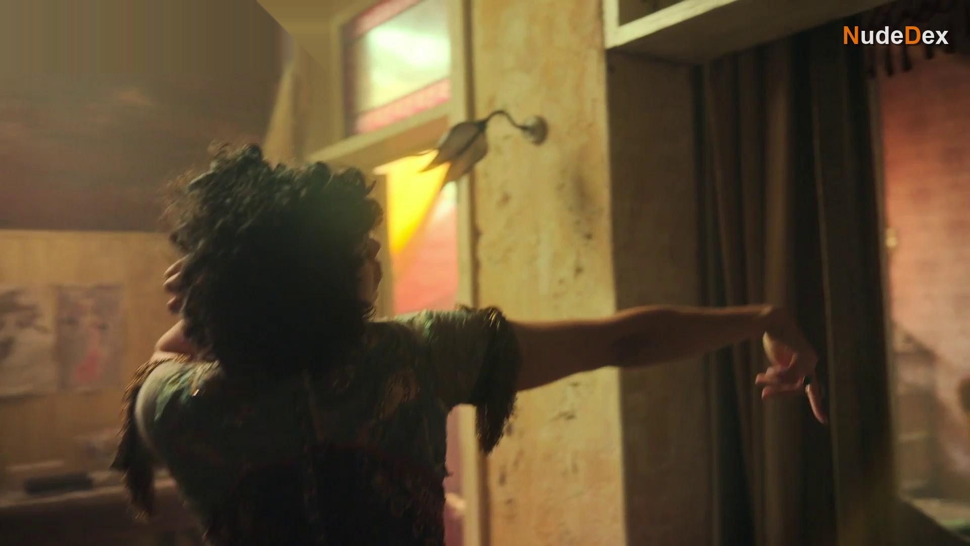 Umi Myers in Dope Girls, photo 3