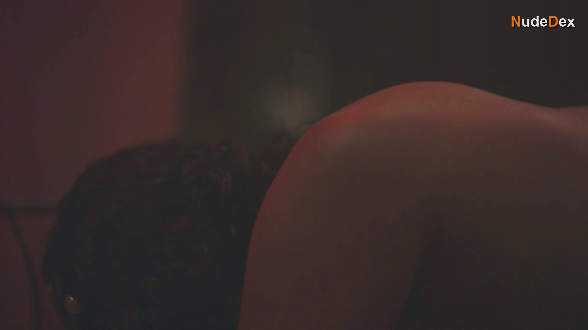 Umi Myers in Dope Girls, photo 16