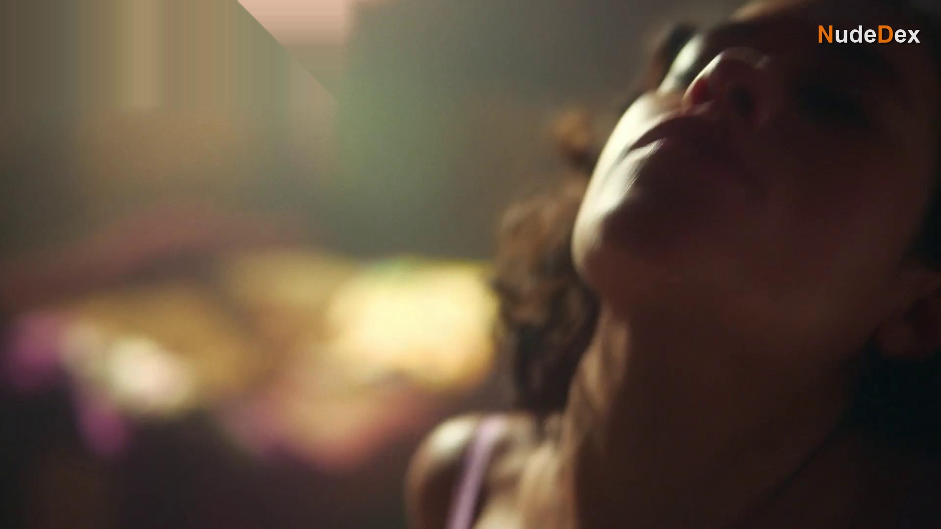 Umi Myers in Dope Girls, photo 18