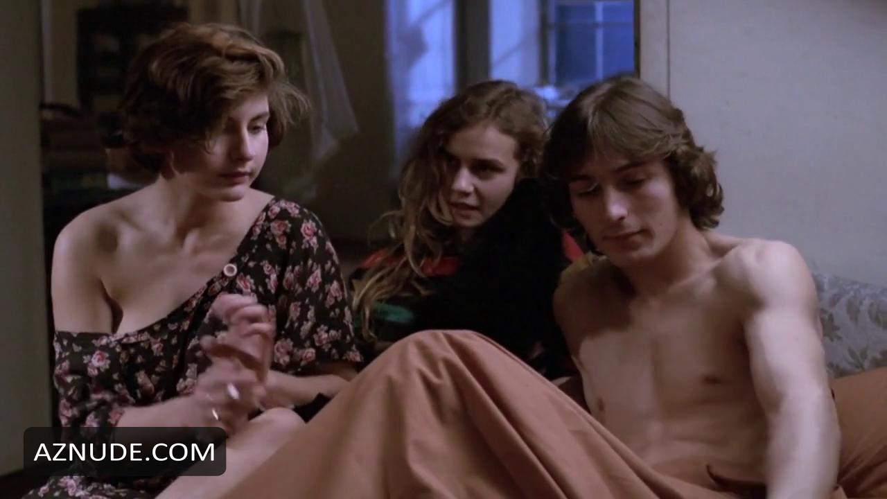 A Nos Amours in Unsorted, photo 4