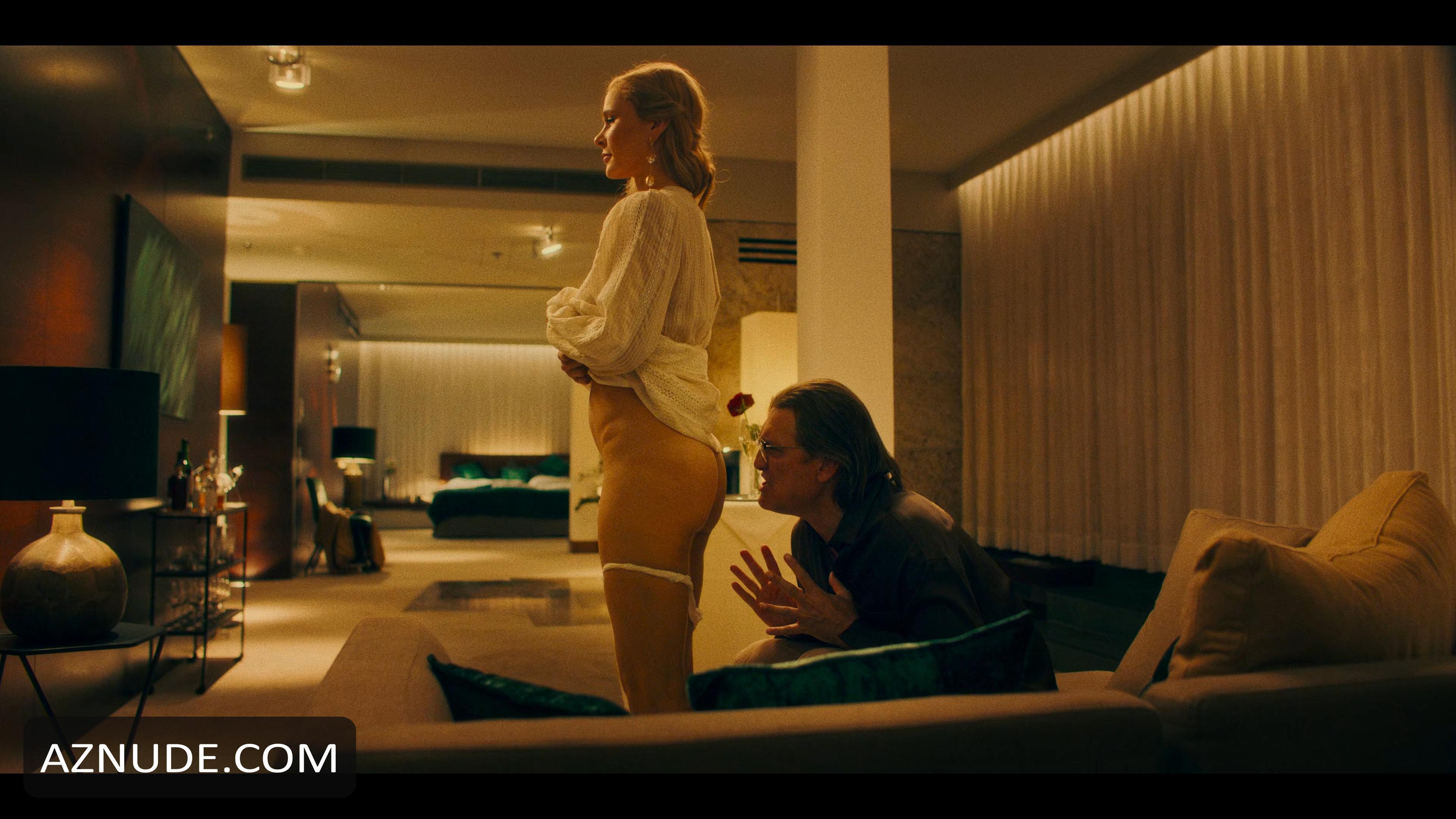 Bad Director in Unsorted, photo 17
