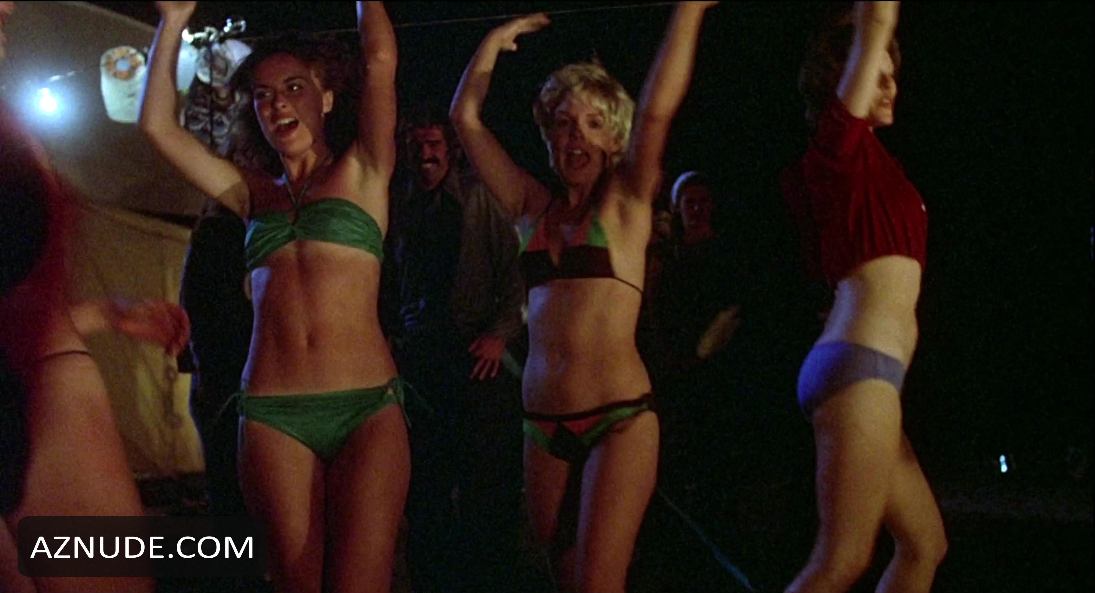 Cheerleaders Beach Party in Unsorted, photo 8