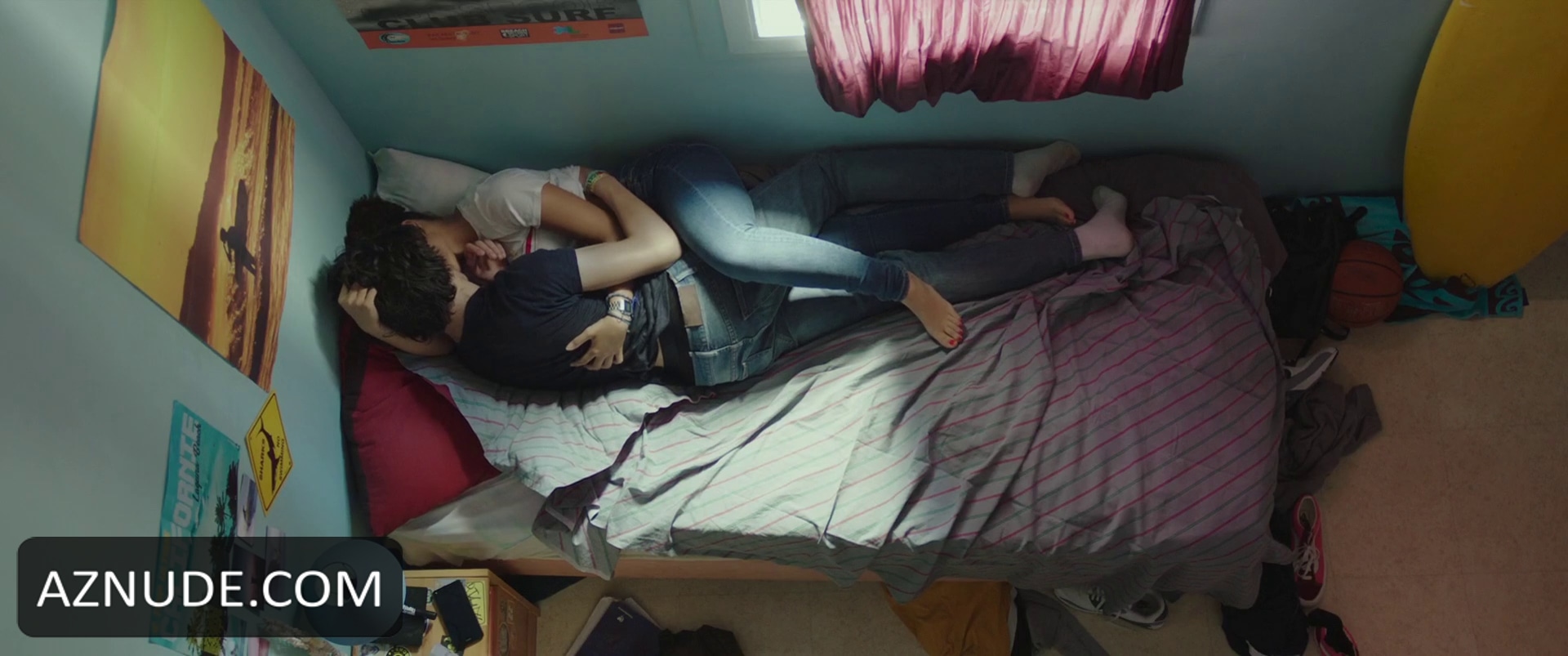 How To Make Out in Unsorted, photo 14