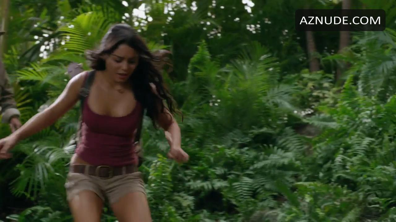 Journey 2: The Mysterious Island in Unsorted, photo 32