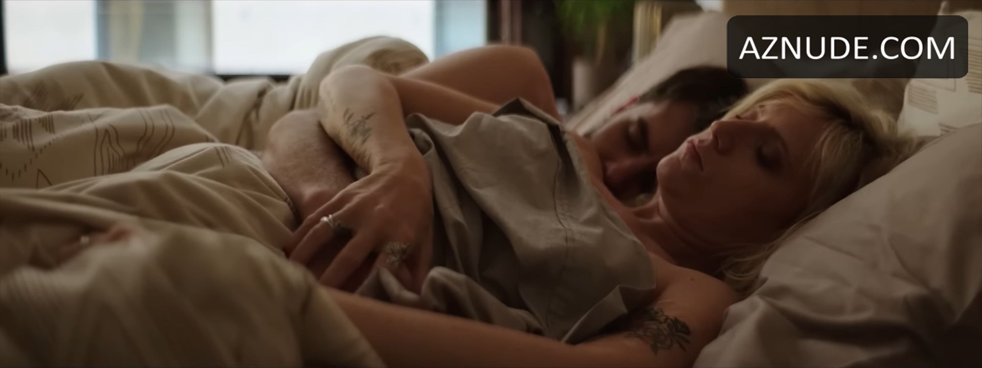 Just Lie To Me in Unsorted, photo 4