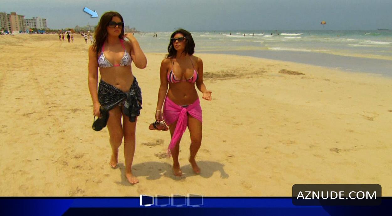 Kourtney And Khloe Take Miami