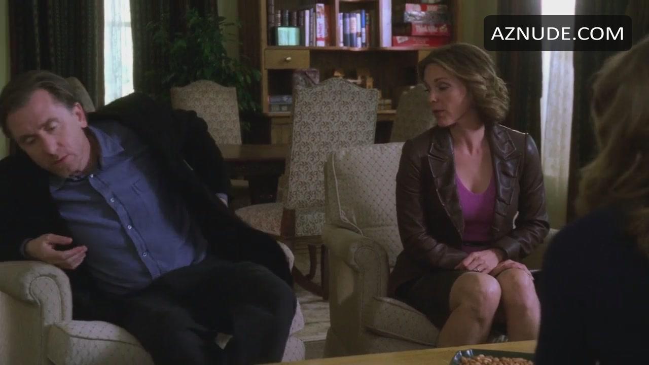 Lie To Me in Unsorted, photo 10