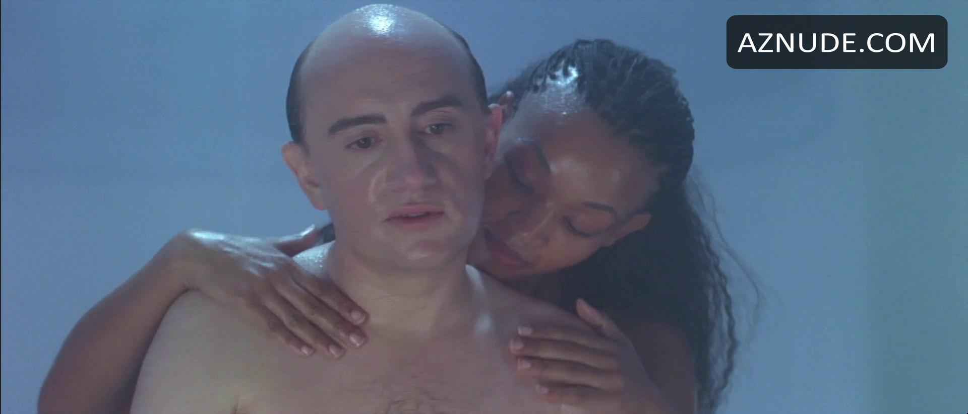 Monsieur Hire in Unsorted, photo 12