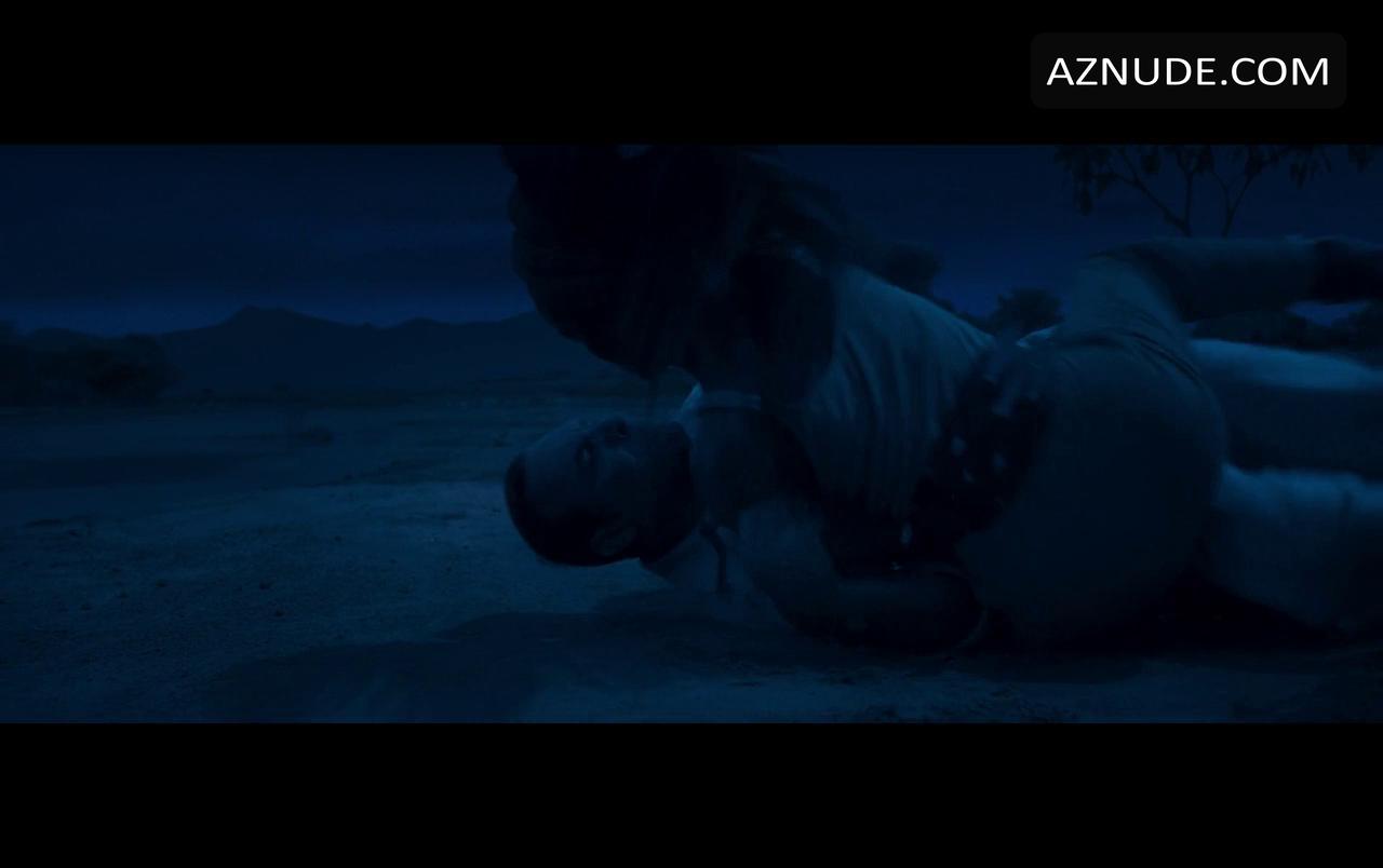 Oss 117: Alerte Rouge En Afrique Noire in Unsorted, photo 13