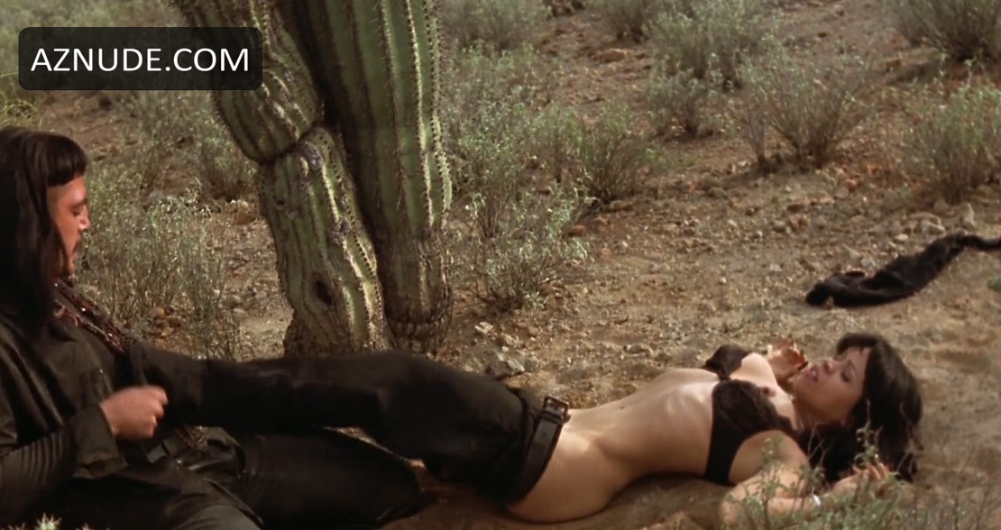 Perdita Durango in Unsorted, photo 5
