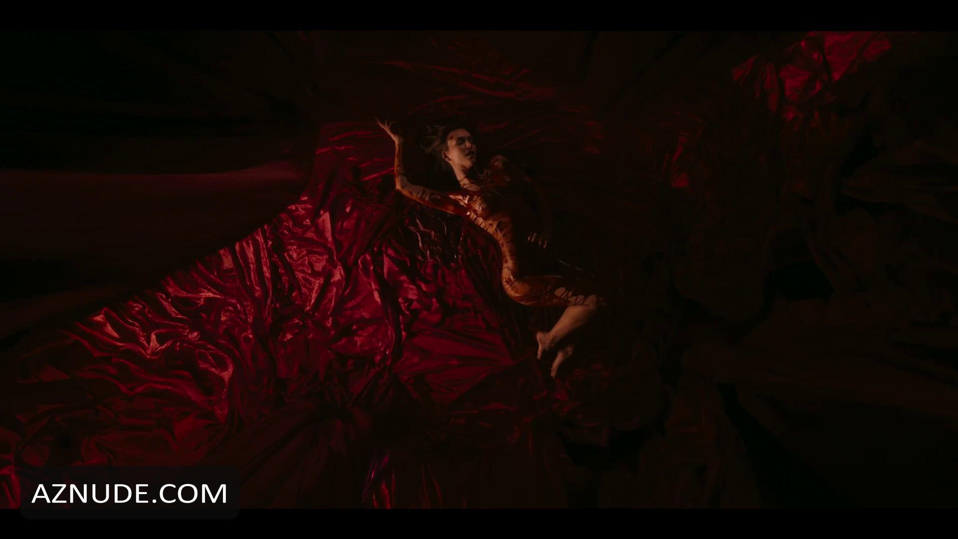 Rachel Cook in Succubus, photo 7