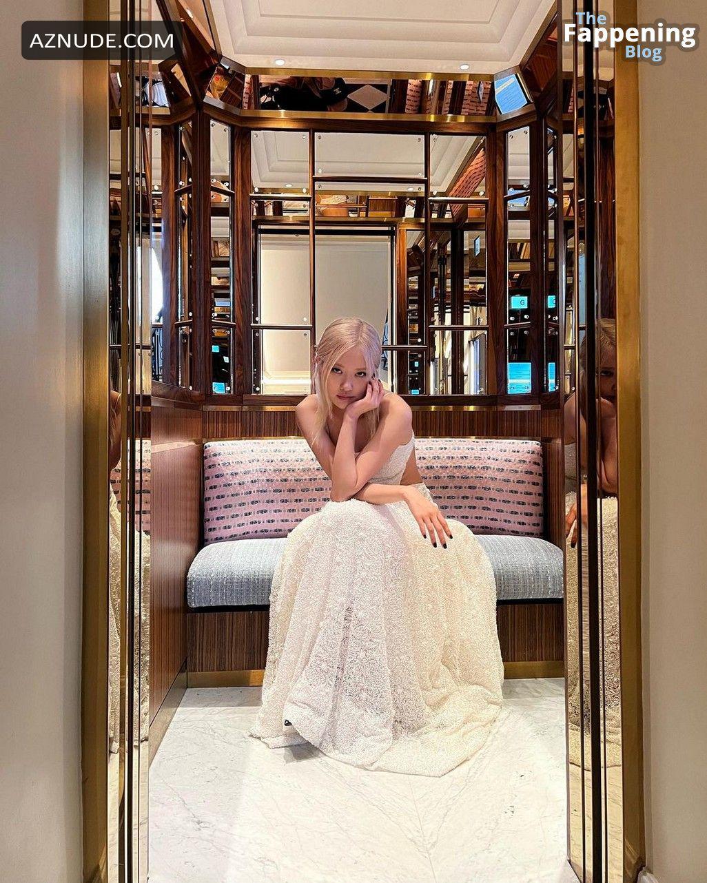 Rose in Rose Sexy Photos Showing Off Her Hot Legs And Figure, photo 1