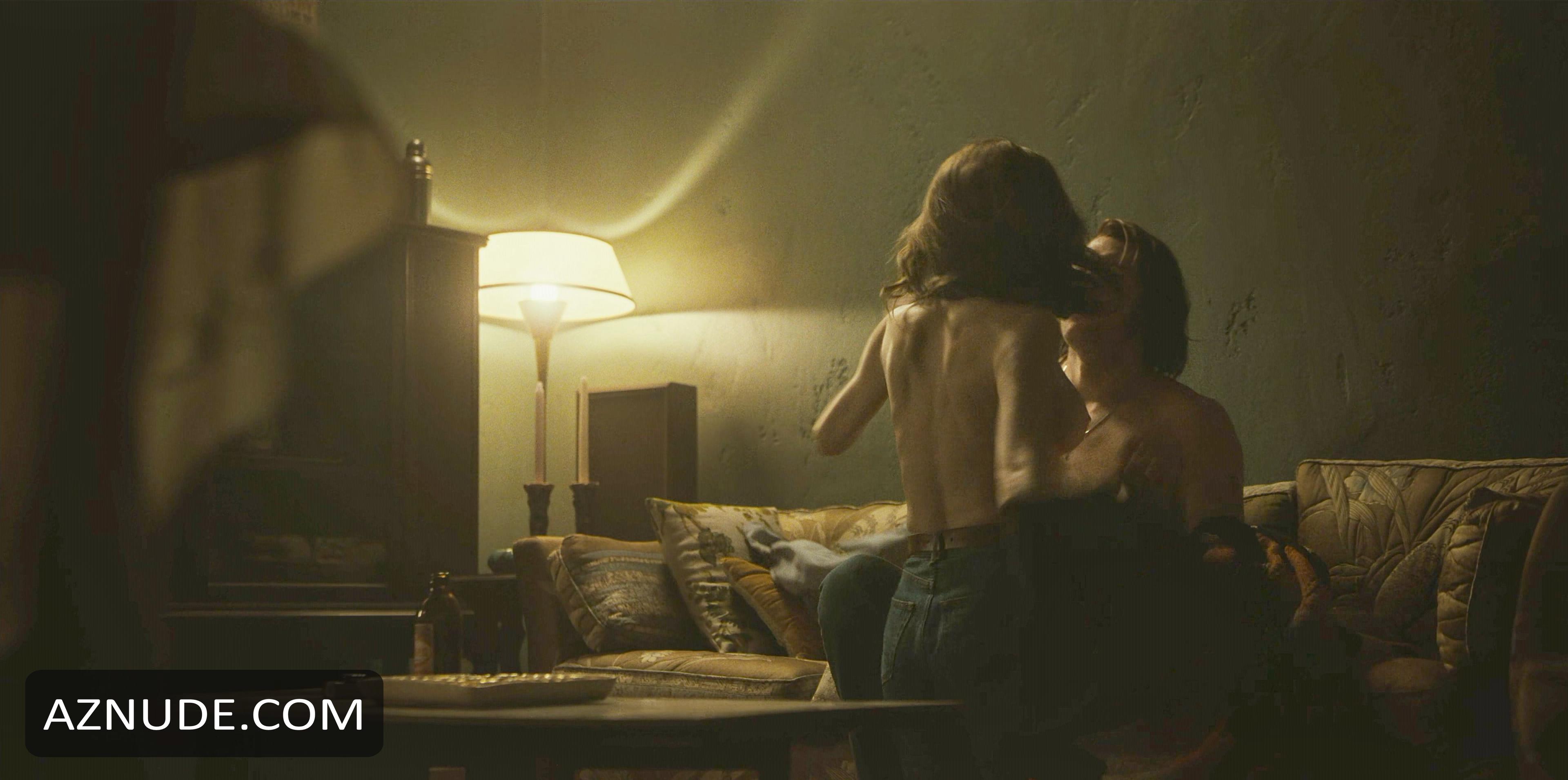 Sarah Bolger in The Westies, photo 12